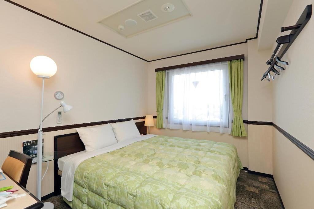 Toyoko Inn Hirosaki Ekimae Стая снимка