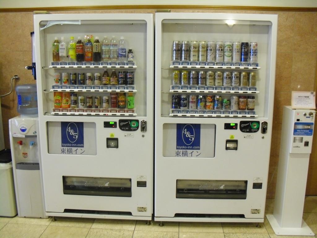 Toyoko Inn Hirosaki Ekimae Екстериор снимка